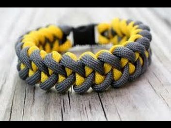 membuatkan anda gelang tali (survival bracelet) yg keren