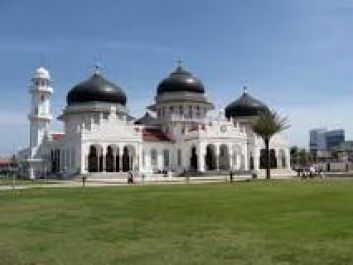 memberikan informasi mengenai Aceh lengkap