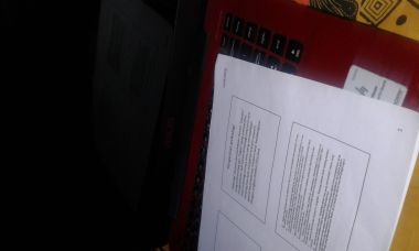 mengetik pekerjaan yang anda sungkan melakukannya. baik itu makalah presentasi, atau apapun..